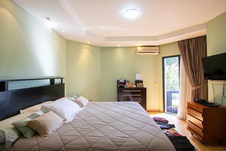 Apartamento à venda com 211m², 4 quartos e 3 vagas Apartamento à venda com 211m², 4 quartos e 3 vagasSuíte1