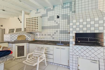 Casa para alugar com 350m², 4 quartos e 4 vagas Casa para alugar com 350m², 4 quartos e 4 vagasÁrea de Lazer privativa