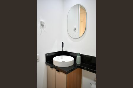 Studio para alugar com 25m², 0 quarto e sem vaga Studio para alugar com 25m², 0 quarto e sem vagaStudio/Banheiro