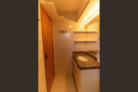 Casa à venda com 150m², 3 quartos e 1 vaga Casa à venda com 150m², 3 quartos e 1 vagaBanheiro Suíte
