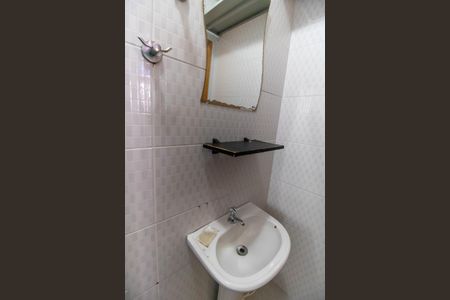 Casa à venda com 150m², 3 quartos e 1 vaga Casa à venda com 150m², 3 quartos e 1 vagaBanheiro de Serviço