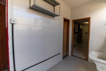 Casa à venda com 150m², 3 quartos e 1 vaga Casa à venda com 150m², 3 quartos e 1 vagaÁrea de Serviço
