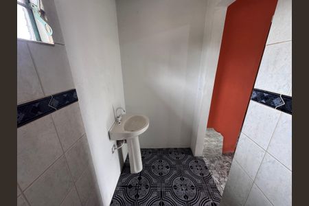 Casa à venda com 130m², 3 quartos e 1 vaga Casa à venda com 130m², 3 quartos e 1 vagaBanheiro Social