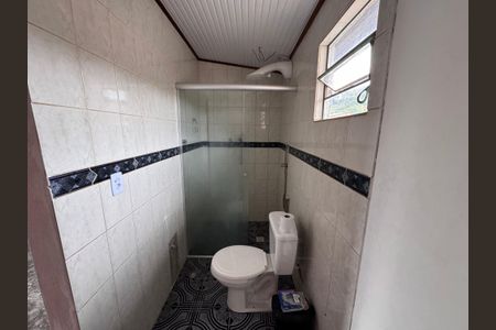 Casa à venda com 130m², 3 quartos e 1 vaga Casa à venda com 130m², 3 quartos e 1 vagaBanheiro Social