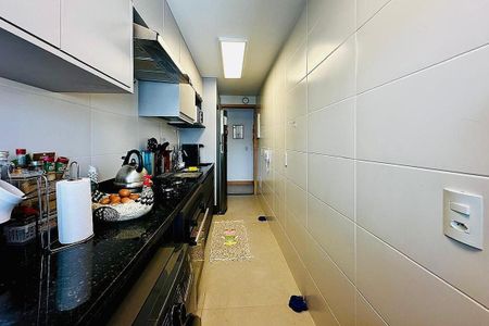 Apartamento à venda com 66m², 2 quartos e 1 vaga