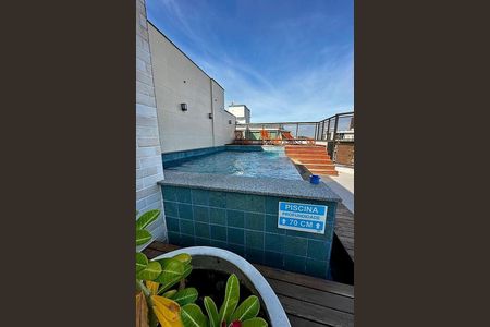 Apartamento à venda com 66m², 2 quartos e 1 vaga