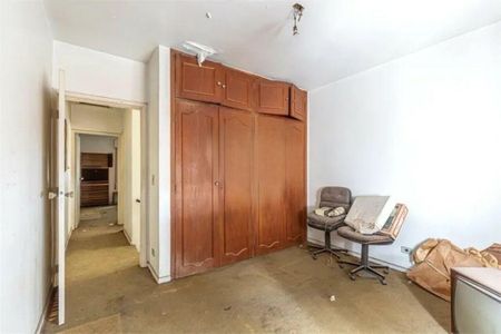 Casa à venda com 130m², 2 quartos e 2 vagas