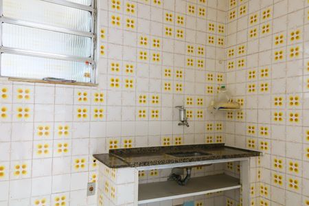 Apartamento à venda com 70m², 2 quartos e sem vagaCozinha