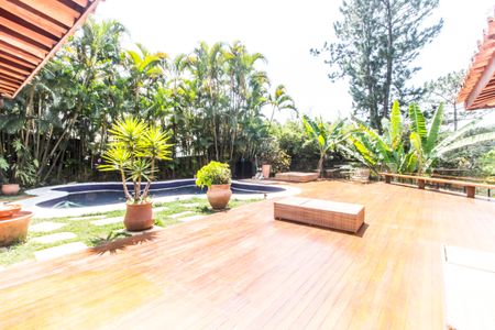 Casa à venda com 730m², 4 quartos e 6 vagas Casa à venda com 730m², 4 quartos e 6 vagasVista da Sala