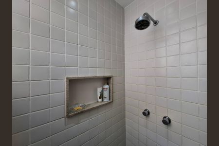 Apartamento à venda com 130m², 3 quartos e sem vaga Apartamento à venda com 130m², 3 quartos e sem vagaBanheiro de serviço