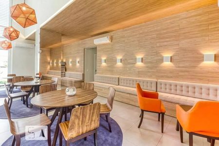 Apartamento à venda com 44m², 1 quarto e 1 vaga Apartamento à venda com 44m², 1 quarto e 1 vagaÁrea comum - Salão de festas