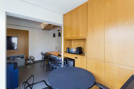 Apartamento à venda com 44m², 1 quarto e 1 vaga Apartamento à venda com 44m², 1 quarto e 1 vagaSala