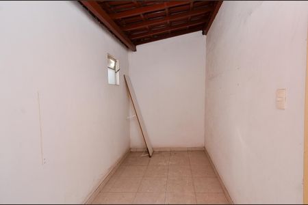 Casa à venda com 445m², 4 quartos e 3 vagas Casa à venda com 445m², 4 quartos e 3 vagasQuarto 3