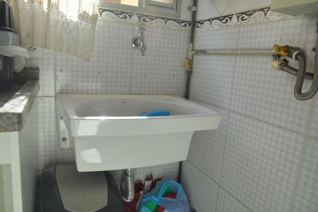 Apartamento para alugar com 45m², 2 quartos e 1 vagaÁrea de Serviço