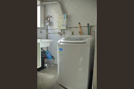 Apartamento para alugar com 45m², 2 quartos e 1 vagaÁrea de Serviço