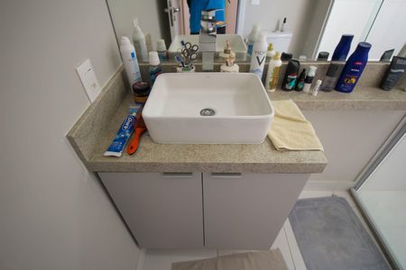 Apartamento à venda com 89m², 2 quartos e 2 vagasBanheiro da Suíte 1