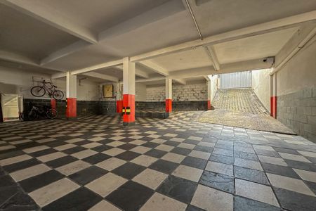 Apartamento à venda com 198m², 4 quartos e 2 vagas Apartamento à venda com 198m², 4 quartos e 2 vagasGaragem