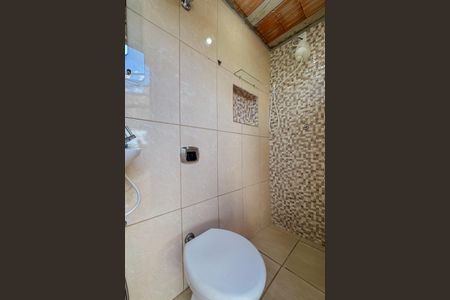 Apartamento à venda com 198m², 4 quartos e 2 vagas Apartamento à venda com 198m², 4 quartos e 2 vagasBanheiro 2