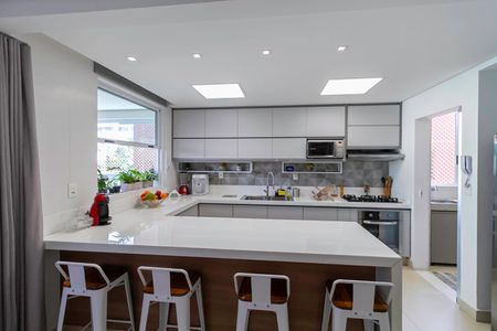 Apartamento à venda com 117m², 3 quartos e 4 vagasSala/Cozinha