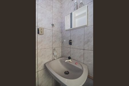 Casa à venda com 50m², 2 quartos e 1 vagaBanheiro