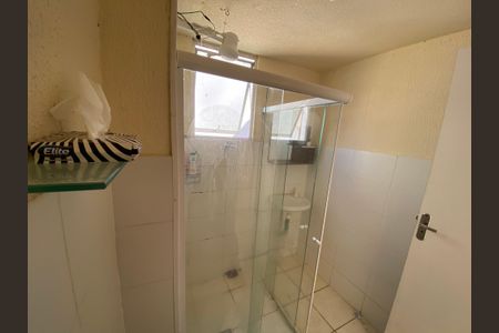 Apartamento à venda com 54m², 2 quartos e 1 vaga Apartamento à venda com 54m², 2 quartos e 1 vagaBanheiro Social