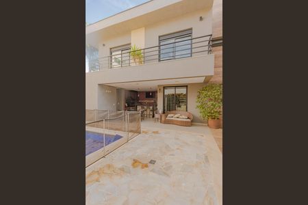 Casa de condomínio para alugar com 320m², 3 quartos e 4 vagas Casa de condomínio para alugar com 320m², 3 quartos e 4 vagasPiscina