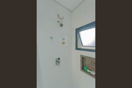 Casa de condomínio para alugar com 320m², 3 quartos e 4 vagas Casa de condomínio para alugar com 320m², 3 quartos e 4 vagasBanheiro da Suíte 3