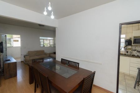 Apartamento à venda com 102m², 3 quartos e 1 vaga Apartamento à venda com 102m², 3 quartos e 1 vagaSala de Jantar