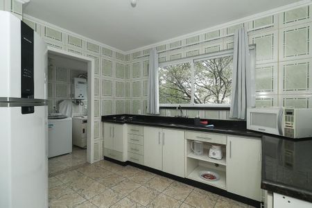 Apartamento à venda com 118m², 3 quartos e 2 vagasCozinha