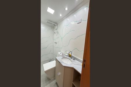 Apartamento à venda com 61m², 2 quartos e 1 vaga Apartamento à venda com 61m², 2 quartos e 1 vagaBanheiro