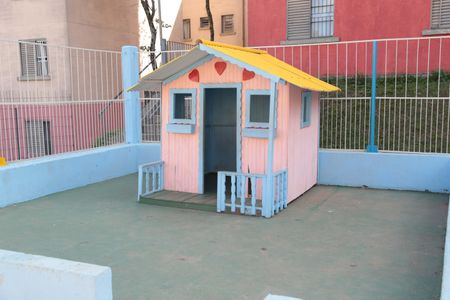 Apartamento à venda com 78m², 2 quartos e 1 vaga Apartamento à venda com 78m², 2 quartos e 1 vagaÁrea comum - Playground