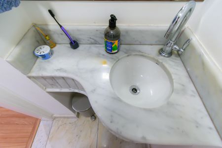 Apartamento à venda com 84m², 3 quartos e 1 vaga Apartamento à venda com 84m², 3 quartos e 1 vagaLavabo