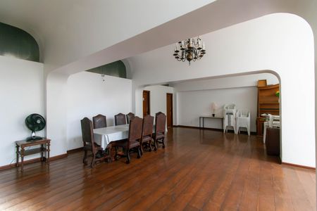 Apartamento à venda com 84m², 3 quartos e 1 vaga Apartamento à venda com 84m², 3 quartos e 1 vagaÁrea comum - Salão de festas