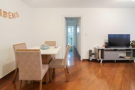 Apartamento à venda com 82m², 3 quartos e 1 vagaSala