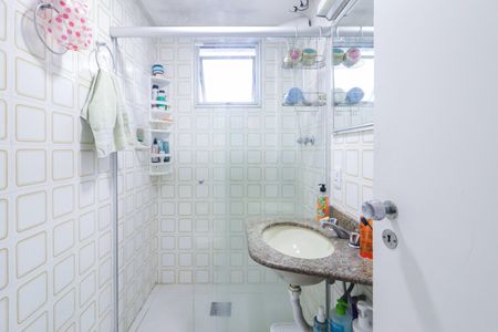 Apartamento à venda com 82m², 3 quartos e 1 vagaBanheiro Social