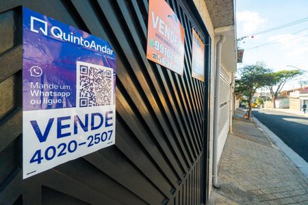 Casa à venda com 166m², 3 quartos e 2 vagasPlaquinha