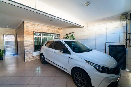 Casa à venda com 166m², 3 quartos e 2 vagasGaragem