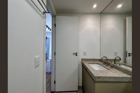 Studio à venda com 24m², 0 quarto e sem vaga Studio à venda com 24m², 0 quarto e sem vagaBanheiro