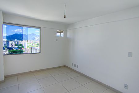 Apartamento à venda com 188m², 4 quartos e 2 vagas Apartamento à venda com 188m², 4 quartos e 2 vagasCobertura- quarto 3 suite
