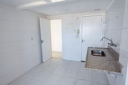 Apartamento à venda com 188m², 4 quartos e 2 vagas Apartamento à venda com 188m², 4 quartos e 2 vagasCozinha e Área de Serviçoviço