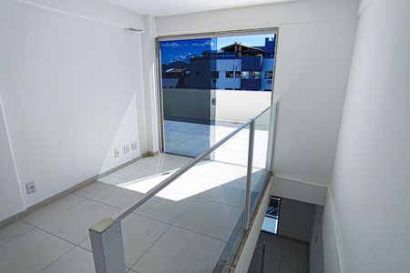 Apartamento à venda com 188m², 4 quartos e 2 vagas Apartamento à venda com 188m², 4 quartos e 2 vagasCobertura