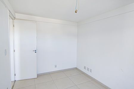 Apartamento à venda com 188m², 4 quartos e 2 vagas Apartamento à venda com 188m², 4 quartos e 2 vagasQuarto 1