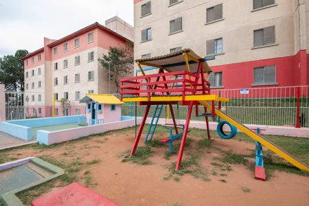 Apartamento à venda com 50m², 2 quartos e 1 vaga Apartamento à venda com 50m², 2 quartos e 1 vagaÁrea comum - Playground