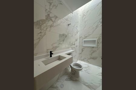 Casa à venda com 160m², 3 quartos e 3 vagas