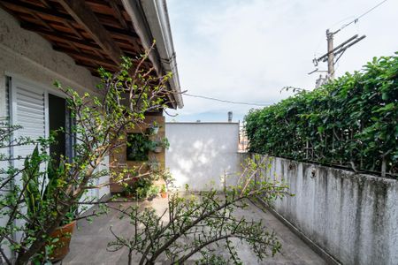 Casa à venda com 145m², 3 quartos e 2 vagas Casa à venda com 145m², 3 quartos e 2 vagasVaranda da Suíte 1