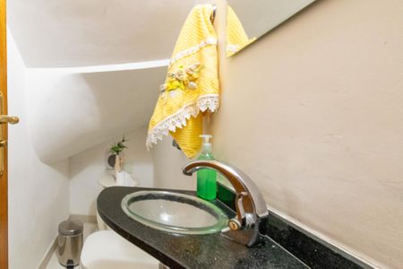 Casa à venda com 145m², 3 quartos e 2 vagas Casa à venda com 145m², 3 quartos e 2 vagasLavabo