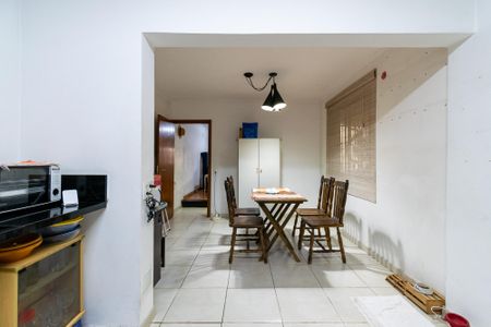 Casa à venda com 145m², 3 quartos e 2 vagas Casa à venda com 145m², 3 quartos e 2 vagasCozinha