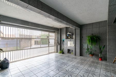 Casa à venda com 145m², 3 quartos e 2 vagas Casa à venda com 145m², 3 quartos e 2 vagasGaragem