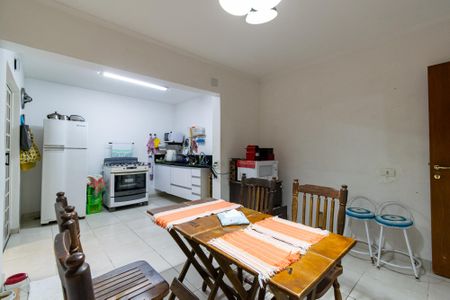 Casa à venda com 145m², 3 quartos e 2 vagas Casa à venda com 145m², 3 quartos e 2 vagasCopa