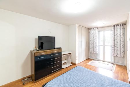 Casa à venda com 145m², 3 quartos e 2 vagas Casa à venda com 145m², 3 quartos e 2 vagasSuíte 1